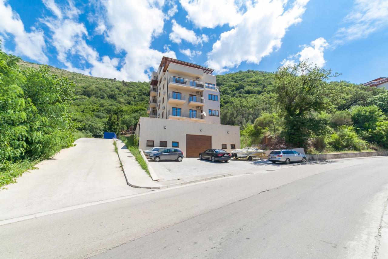 Welcome Apartments Petrovac Eksteriør bilde
