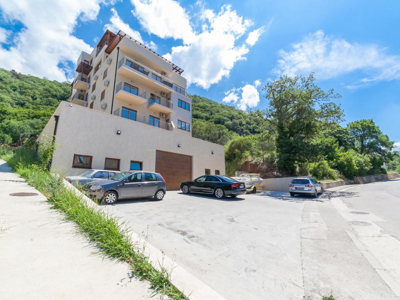 Welcome Apartments Petrovac Eksteriør bilde